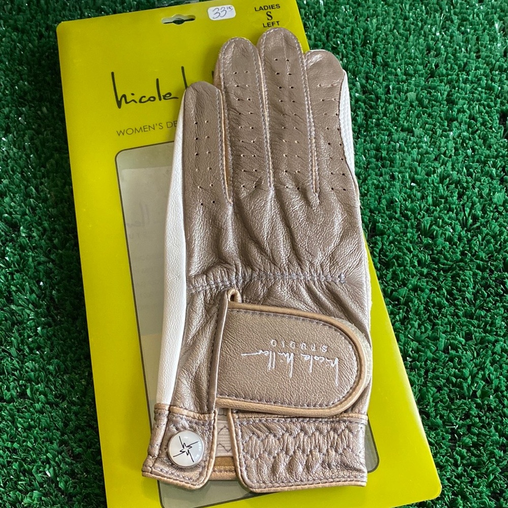 - Nicole Miller ladies golf glove size small